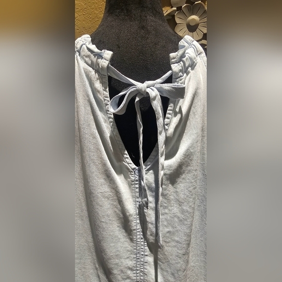 Time And Tru Tie Halter Light Denim Blue Wash Large Lightweight - Picture 4 of 6